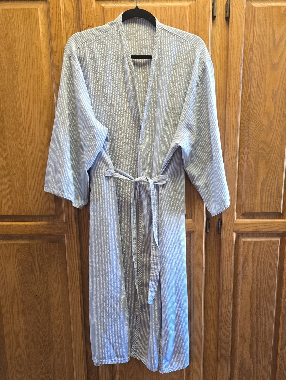 VINTAGE Seersucker Light Blue Striped Cotton Hospital Robe - Seattle WA,